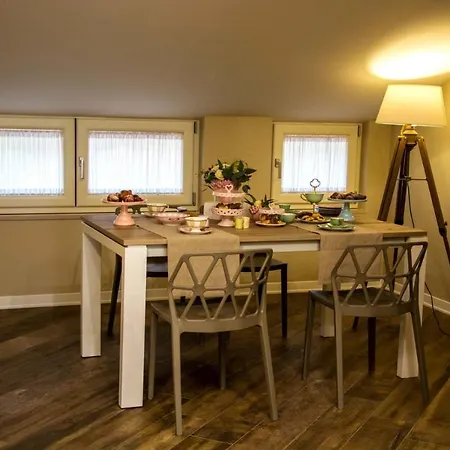 Martina לינה וארוחת בוקר