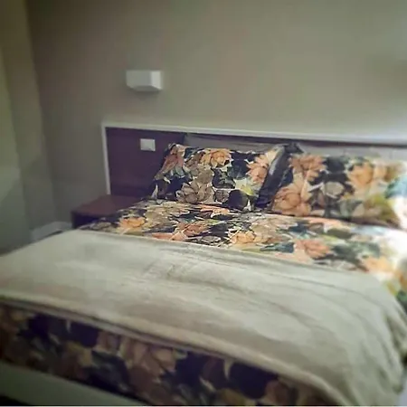 Martina Nocleg ze śniadaniem 3*